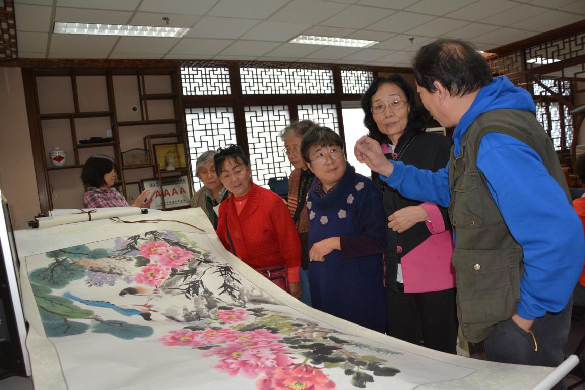 文艺志愿者现场教学 2.jpg 文艺志愿者现场教学 2.jpg