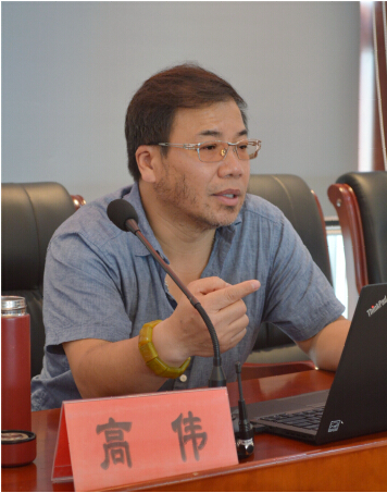 《中国作家》杂志副主编高伟为门头沟区作协讲报告文学写作 《中国作家》杂志副主编高伟为门头沟区作协讲报告文学写作