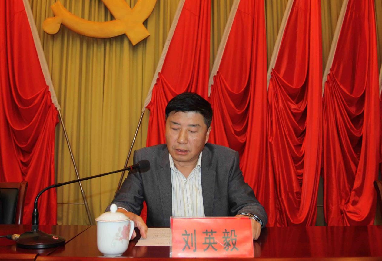 北京摄影家协会副主席刘英毅致辞