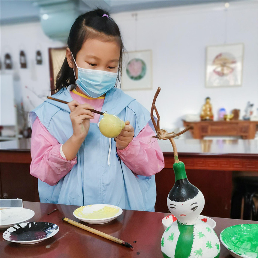 孩子绘制葫芦画01 孩子绘制葫芦画01