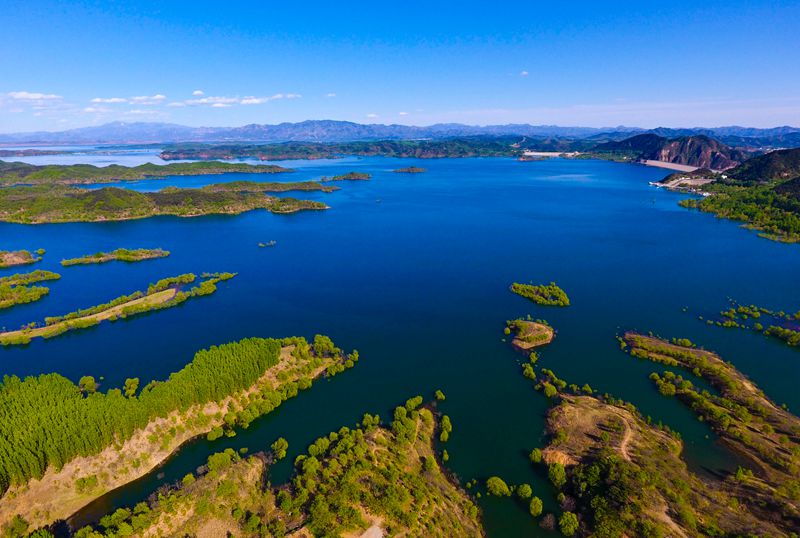 插图3：陈振海作品《密云水库蓄水量超过18亿立方米》