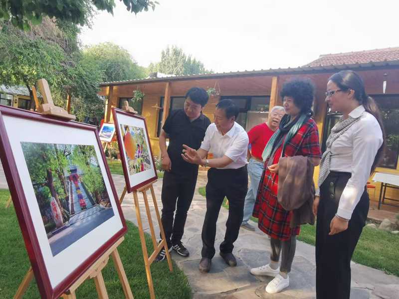 图片1 图片1