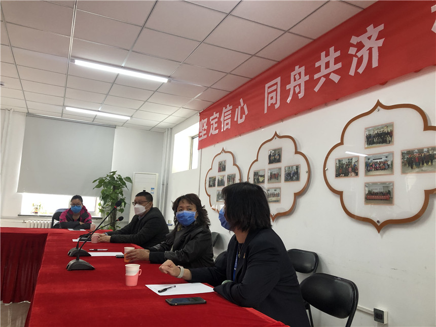 7在安贞街道与街道领导进行座谈(莫睿摄) 7在安贞街道与街道领导进行座谈(莫睿摄)