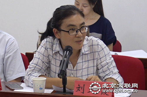 市文化局演出艺术处副处长刘元霞发言_副本 市文化局演出艺术处副处长刘元霞发言_副本