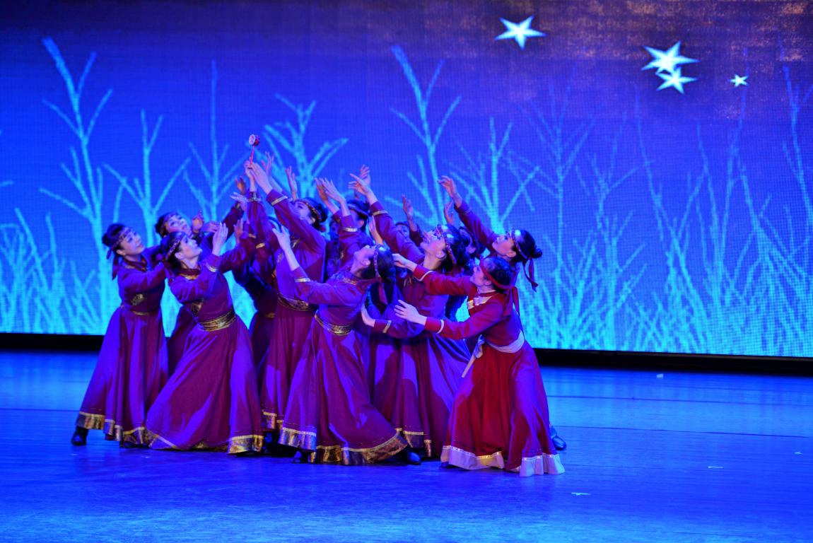 朝阳区舞协参加“舞动北京”群众舞蹈大赛获得好成绩（高娃摄）