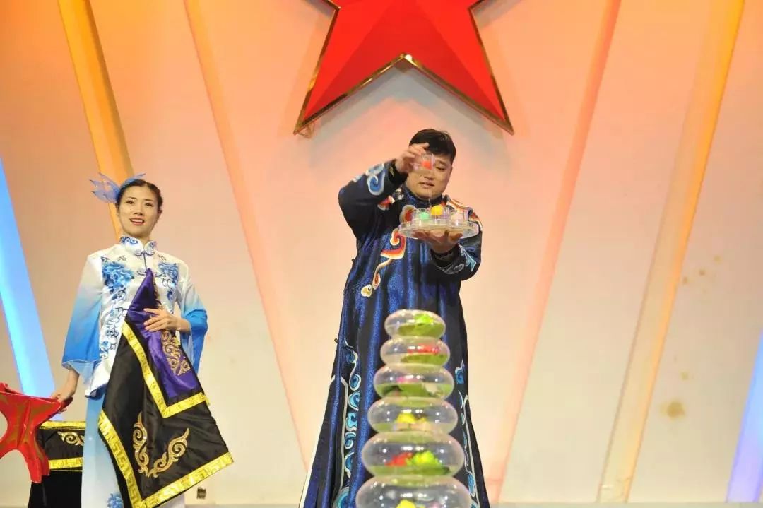 传统戏法《古彩戏法》 传统戏法《古彩戏法》