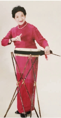 曲艺名家赵玉明耄耋之年光荣入党 曲艺名家赵玉明耄耋之年光荣入党