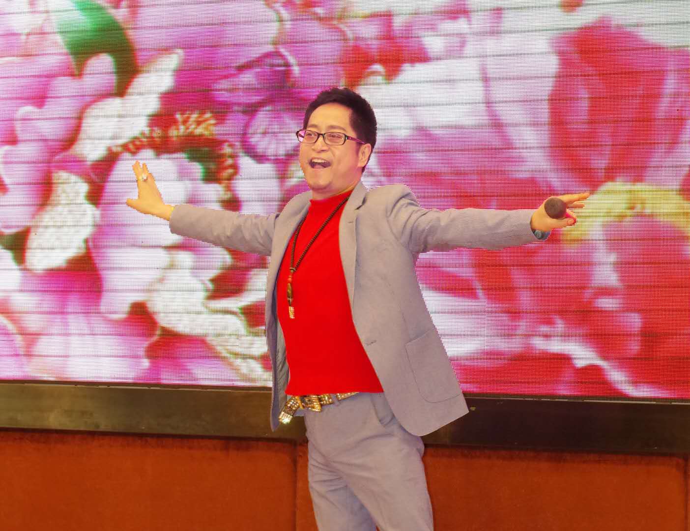 男声独唱《我的祖国》 男声独唱《我的祖国》