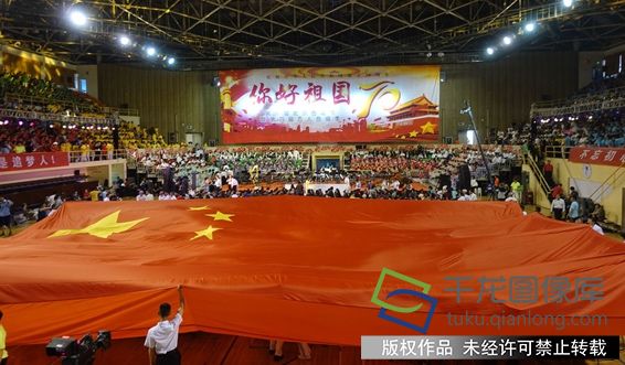 001 5月24日下午,第八届北京合唱节暨第四届万人合唱季开幕。图为活动现场。千龙网记者张静摄 001 5月24日下午,第八届北京合唱节暨第四届万人合唱季开幕。图为活动现场。千龙网记者张静摄