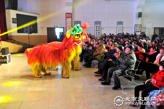 1《狮子舞》演出单位：顺元祥艺术团